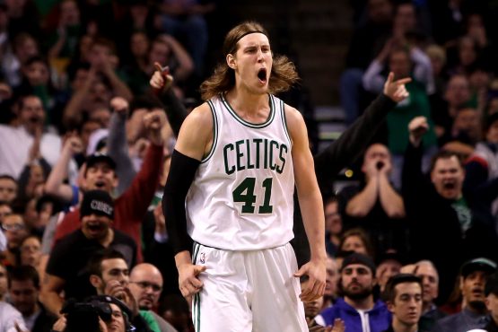 Cleveland Cavaliers v Boston Celtics