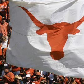 Texas Longhorns v Baylor Bears
