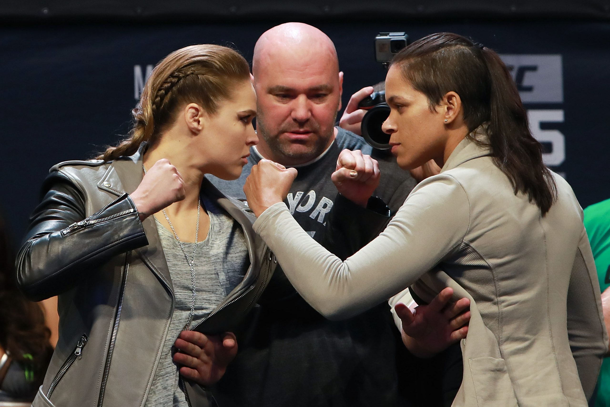 UFC 205: Weigh-ins