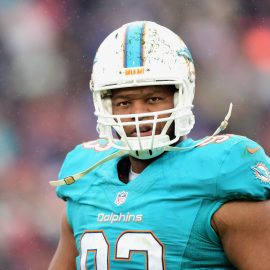 Miami Dolphins v Los Angeles Rams