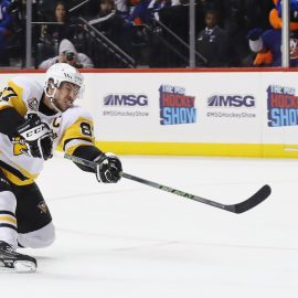 Pittsburgh Penguins v New York Islanders