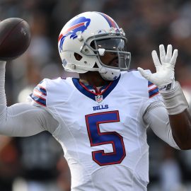Buffalo Bills v Oakland Raiders