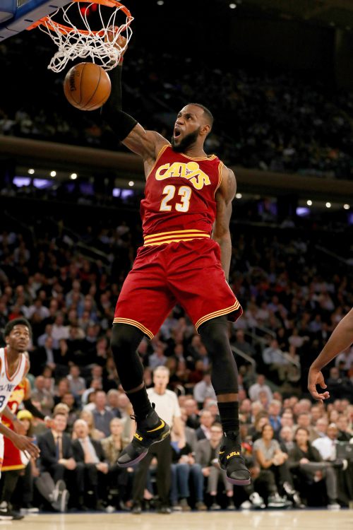 Cleveland Cavaliers v New York Knicks