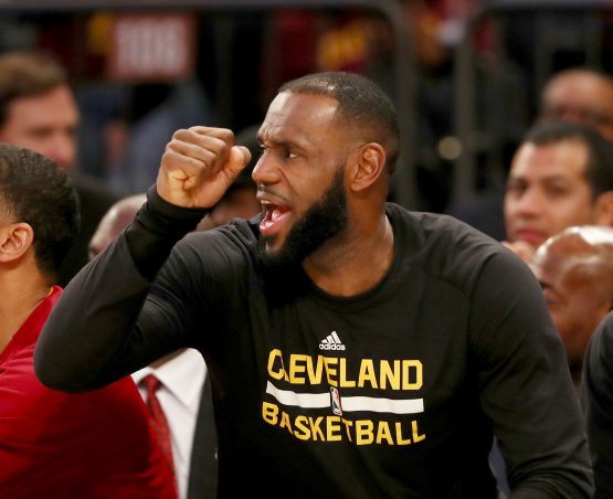 Cleveland Cavaliers v New York Knicks
