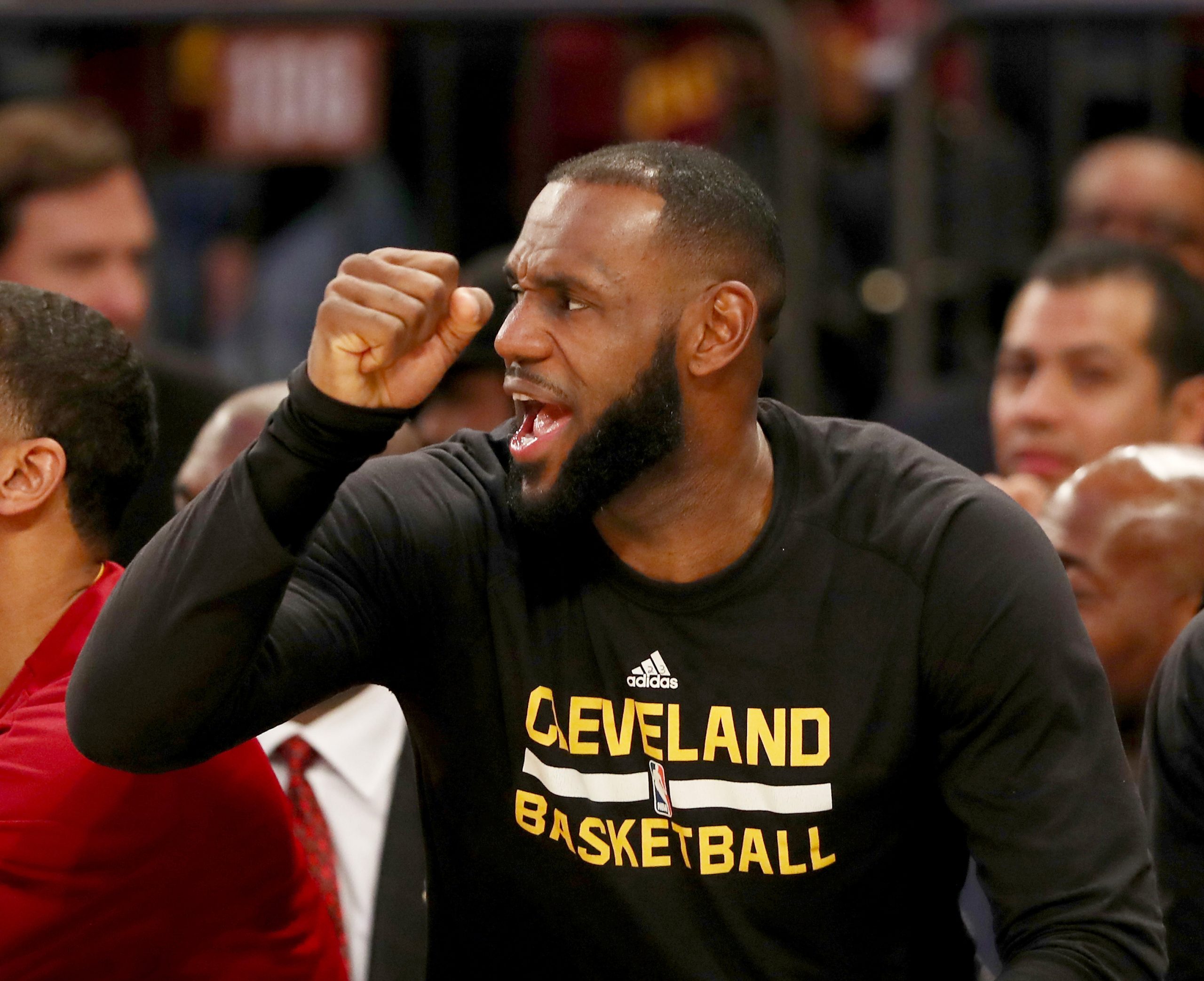 Cleveland Cavaliers v New York Knicks