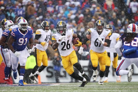 Pittsburgh Steelers v Buffalo Bills