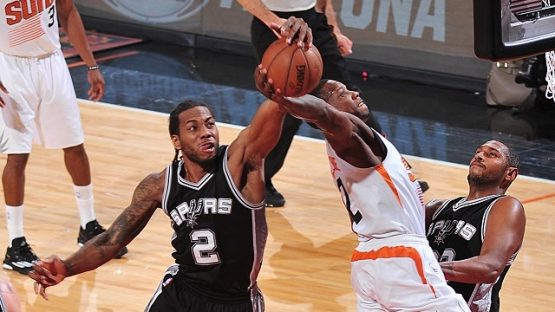 leonard-defense-nba-basketball