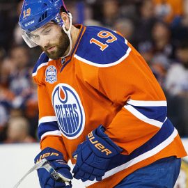 Vancouver Canucks v Edmonton Oilers