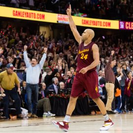 Golden State Warriors v Cleveland Cavaliers
