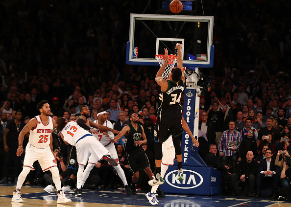 Milwaukee Bucks v New York Knicks