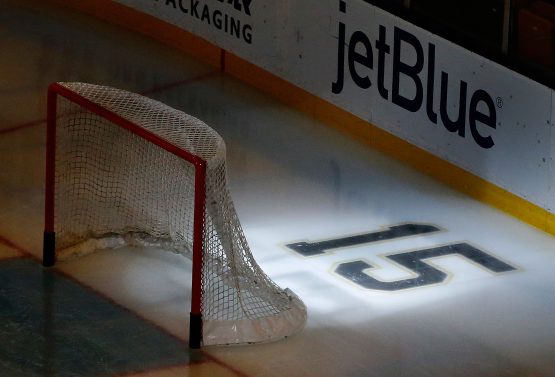 Edmonton Oilers v Boston Bruins