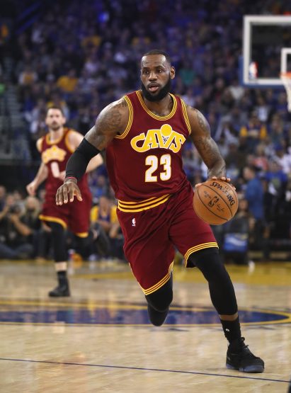 Cleveland Cavaliers v Golden State Warriors