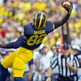 635907032546747350-ap-aptopix-byu-michigan-foot