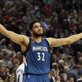 APTOPIX Timberwolves Trail Blazers Basketball
