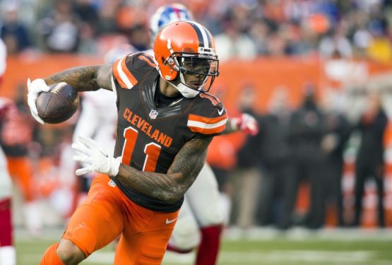 NFL: New York Giants at Cleveland Browns
