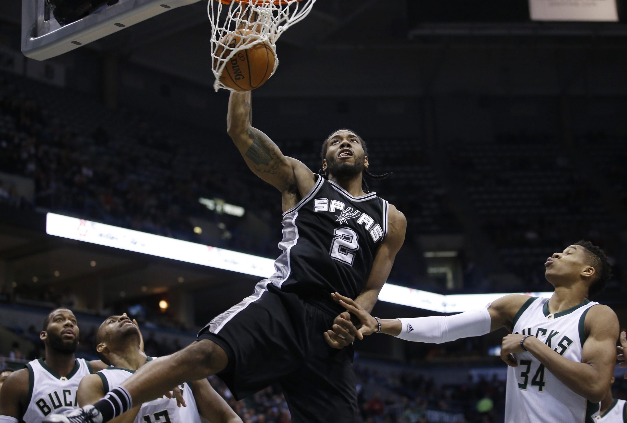 spurs_bucks_basketball