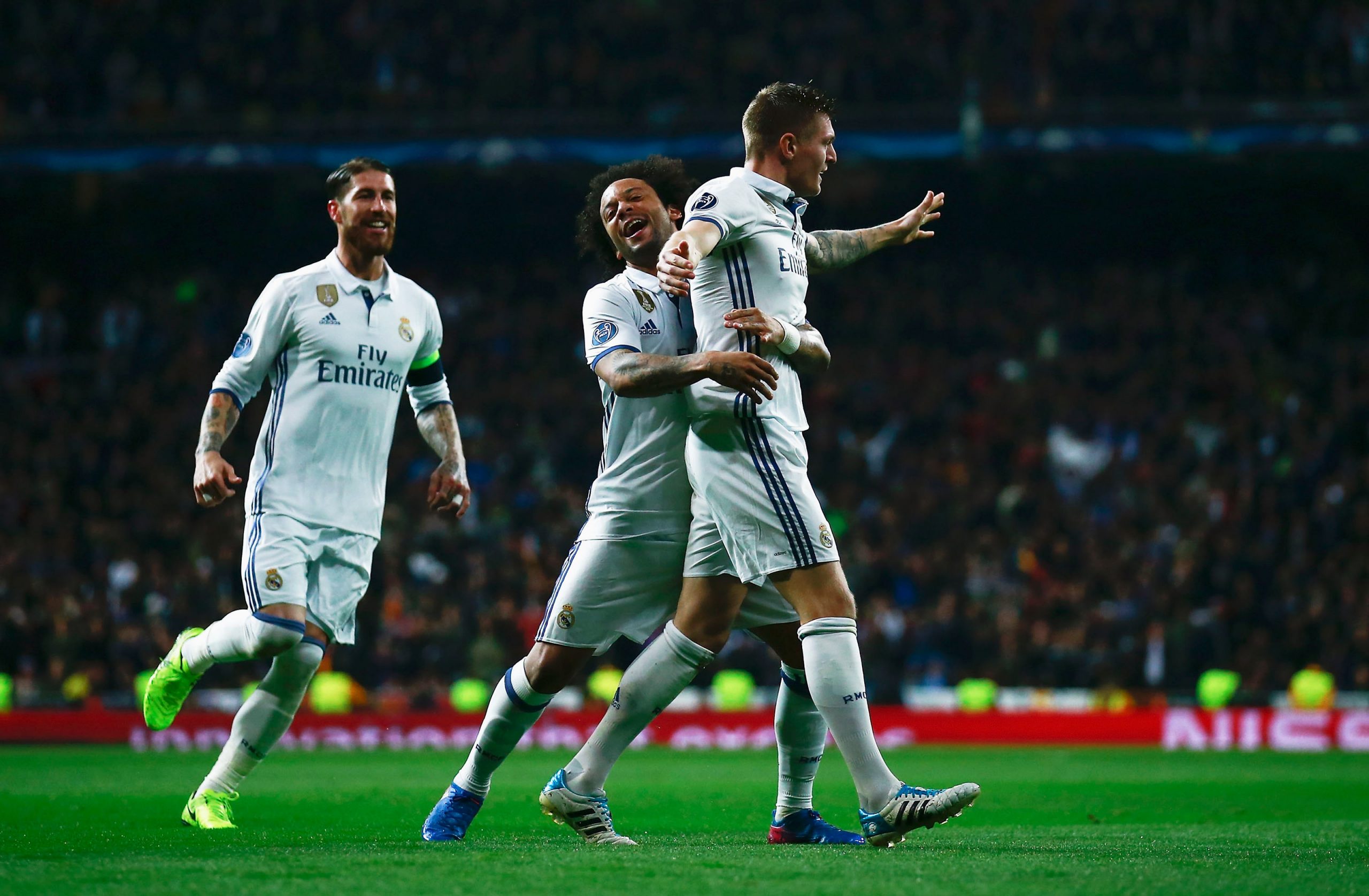 Real Madrid CF v SSC Napoli - UEFA Champions League Round of 16: First Leg