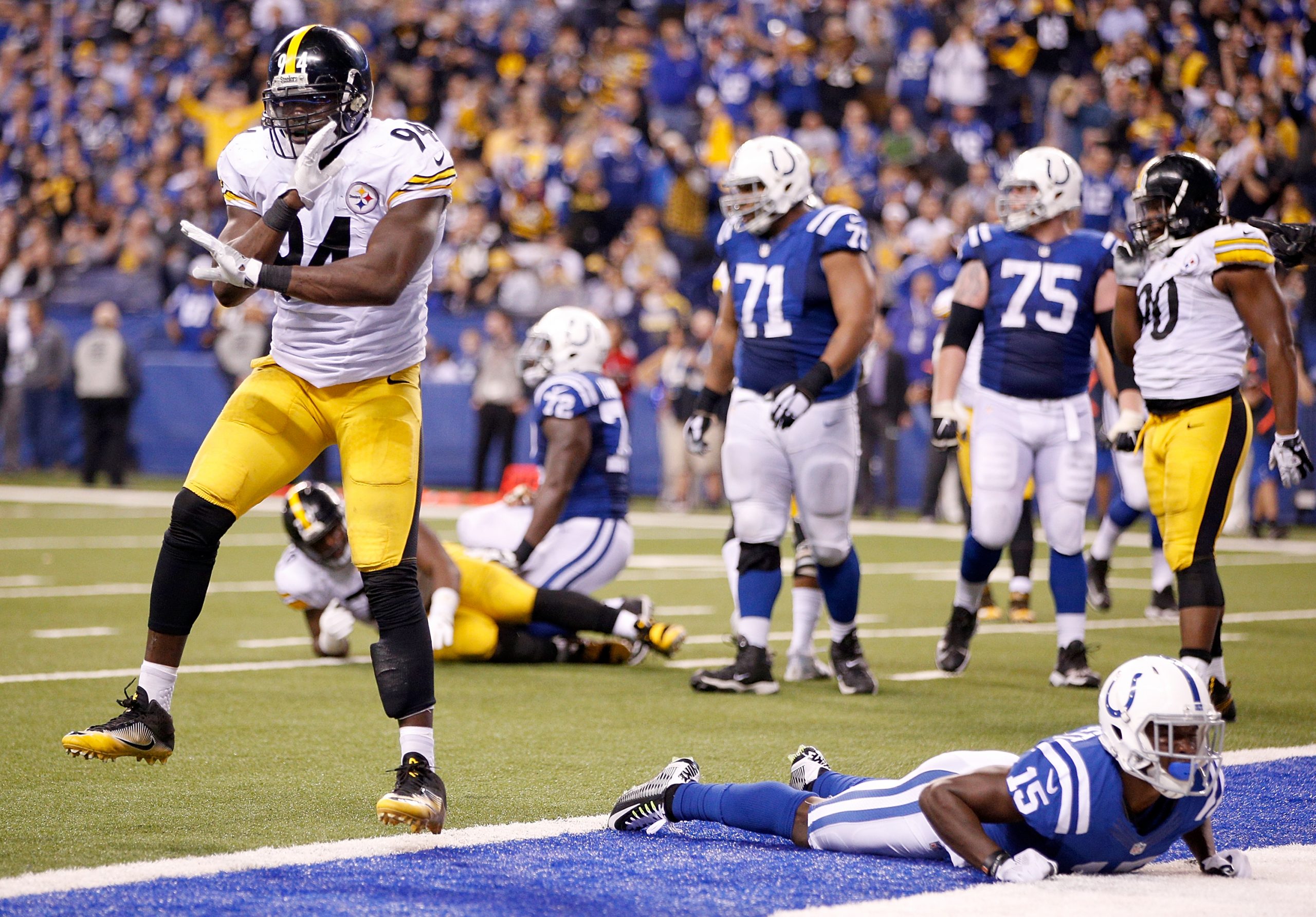 Pittsburgh Steelers v Indianapolis Colts