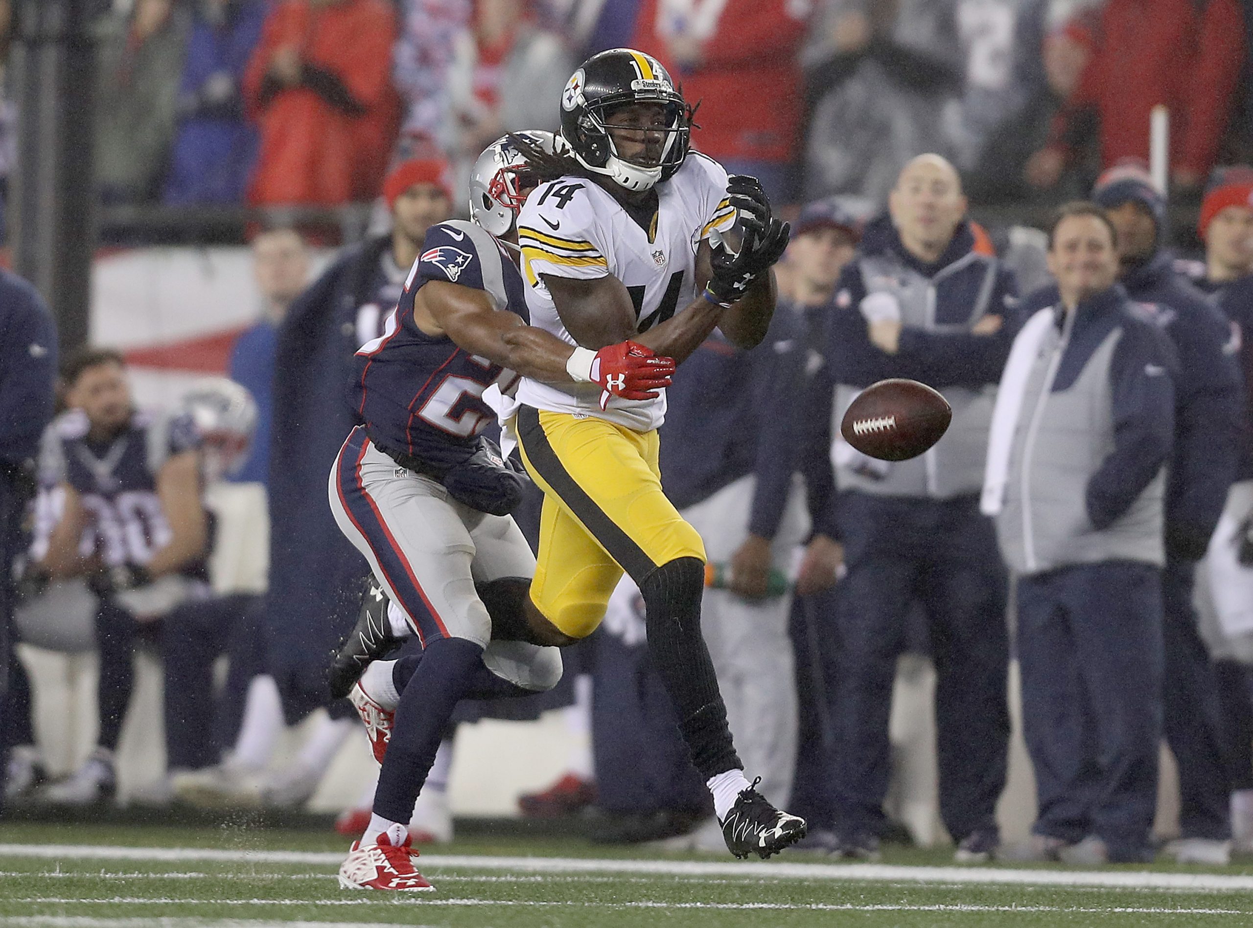 AFC Championship - Pittsburgh Steelers v New England Patriots