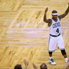 Cleveland Cavaliers v Boston Celtics