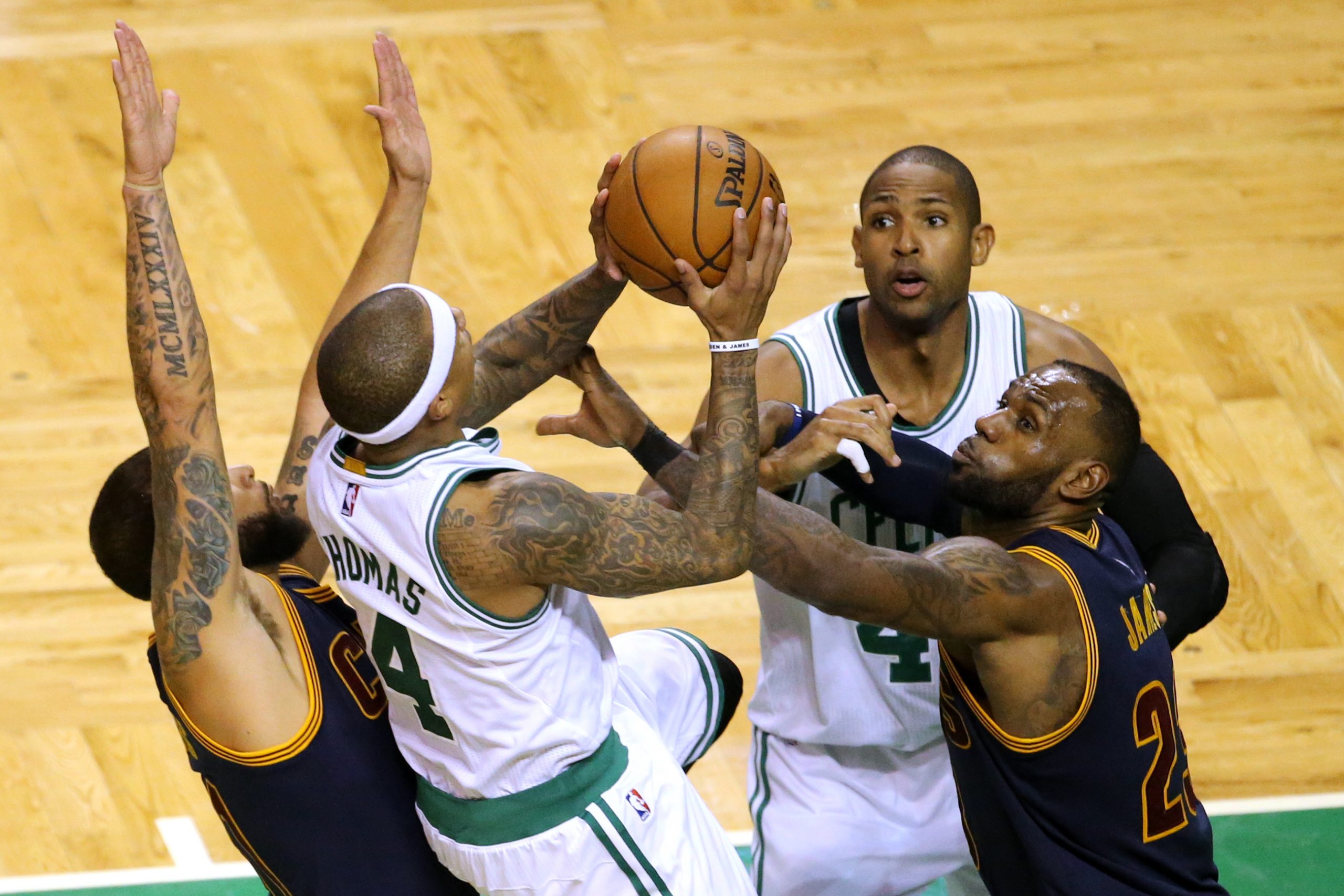 Cleveland Cavaliers v Boston Celtics