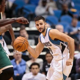 NBA: Preseason-Milwaukee Bucks at Minnesota Timberwolves