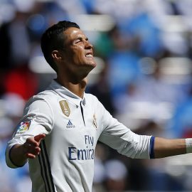 Real Madrid CF v Deportivo Alaves - La Liga