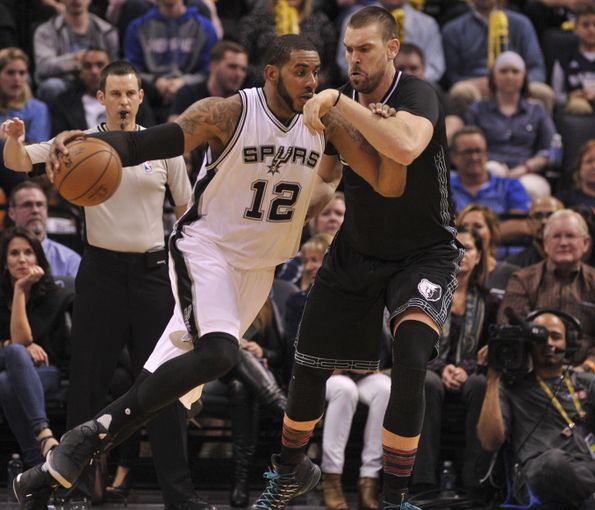 NBA: San Antonio Spurs at Memphis Grizzlies