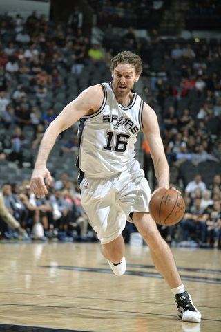 Memphis Grizzlies v San Antonio Spurs