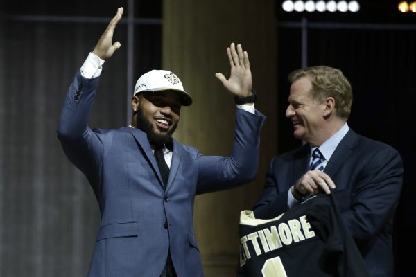 marshon-lattimore-roger-goodell-1a1c7cfe62cbdaa6