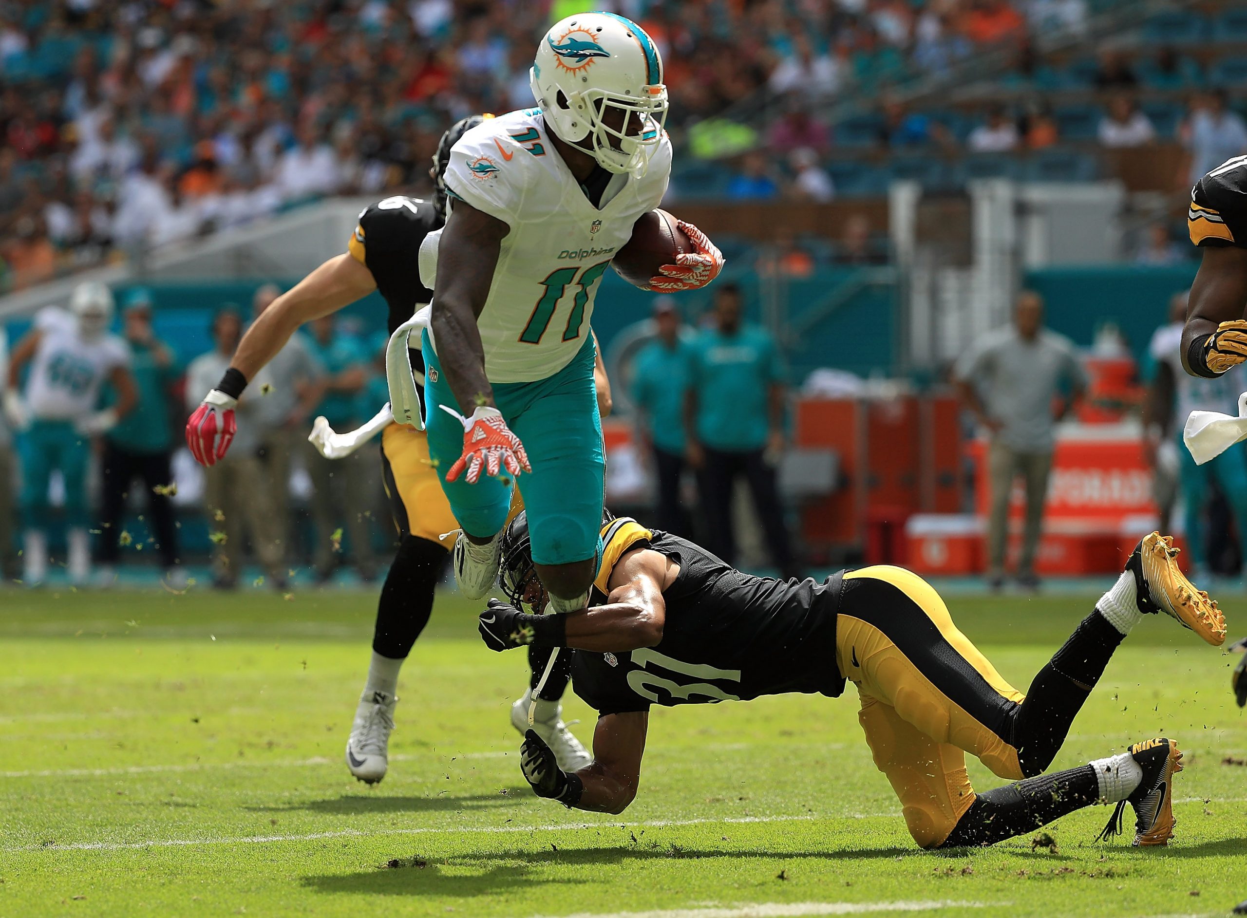 Pittsburgh Steelers v Miami Dolphins
