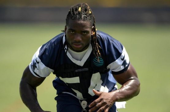 9422456-jaylon-smith-nfl-dallas-cowboys-training-camp-850x560