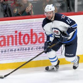 Minnesota Wild v Winnipeg Jets at Xcel Energy Center in St. Paul, MN 11/23/2016