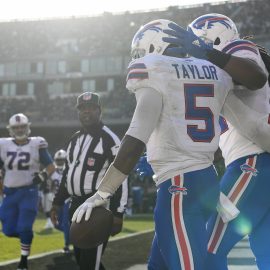 Buffalo Bills v Oakland Raiders