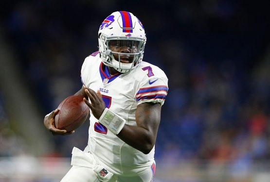 Buffalo Bills v Detroit Lions