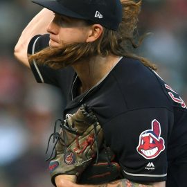 Cleveland Indians v San Francisco Giants