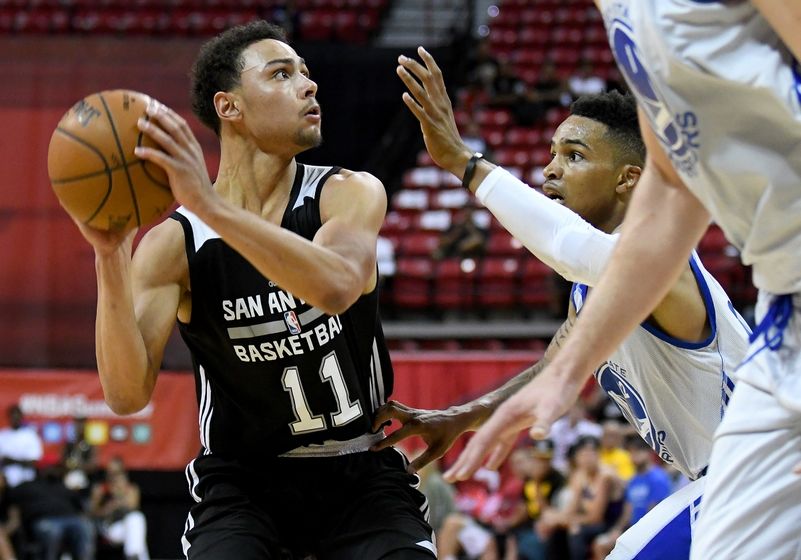 bryn-forbes-nba-summer-league-san-antonio-spurs-vs-golden-state-warriors-801x560