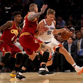 Cleveland Cavaliers v New York Knicks