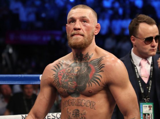 Floyd Mayweather Jr. v Conor McGregor