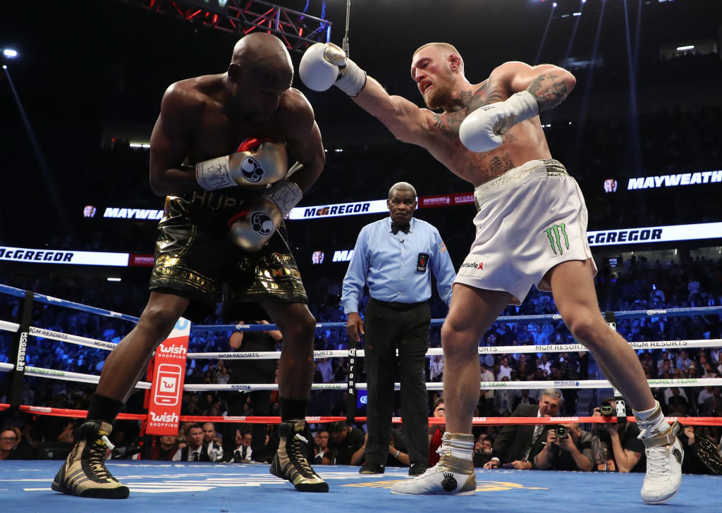 Floyd Mayweather Jr. v Conor McGregor