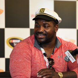 NASCAR Sprint Cup Series Cheez-It 355