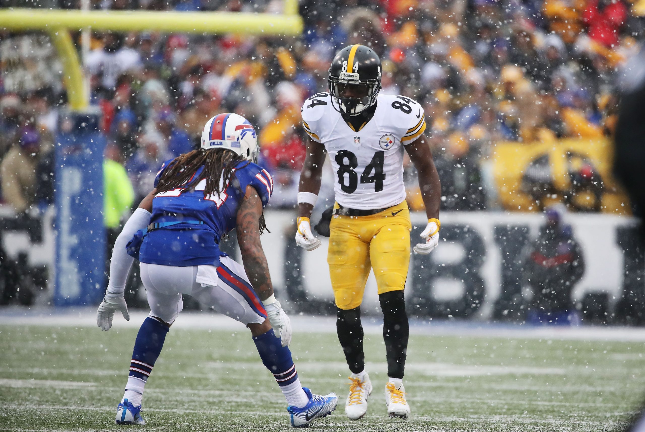 Pittsburgh Steelers v Buffalo Bills