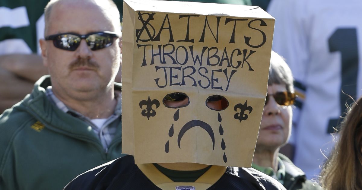 10-3-saints-fans-16_9.0