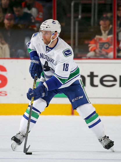 Vancouver Canucks v Philadelphia Flyers