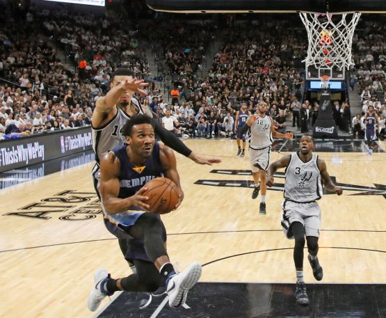 Memphis Grizzlies v San Antonio Spurs - Game One