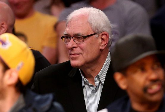New York Knicks v Los Angeles Lakers