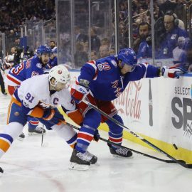 New York Islanders v New York Rangers