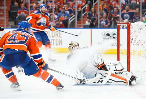 Anaheim Ducks v Edmonton Oilers - Game Six