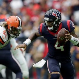 Cleveland Browns v Houston Texan