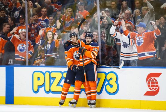 Winnipeg Jets v Edmonton Oilers